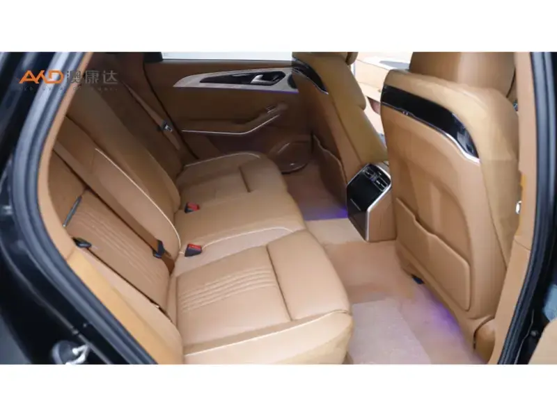 2020 Hongqi H9 с пробегом 63 100 км