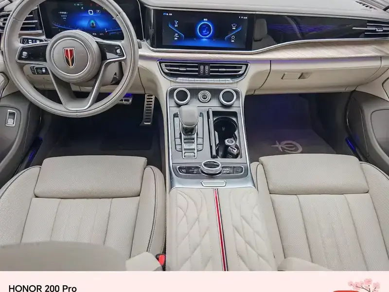 2022 Hongqi H9 с пробегом 50 000 км