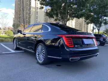 2020 Hongqi H9 с пробегом 60 100 км
