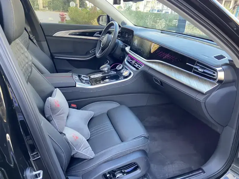 2020 Hongqi H9 с пробегом 60 100 км
