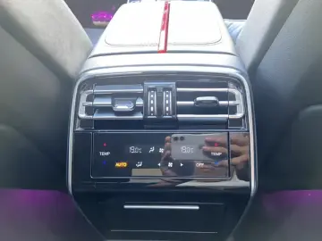 2020 Hongqi H9 с пробегом 60 100 км