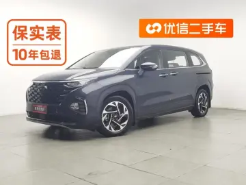 Hyundai Custo