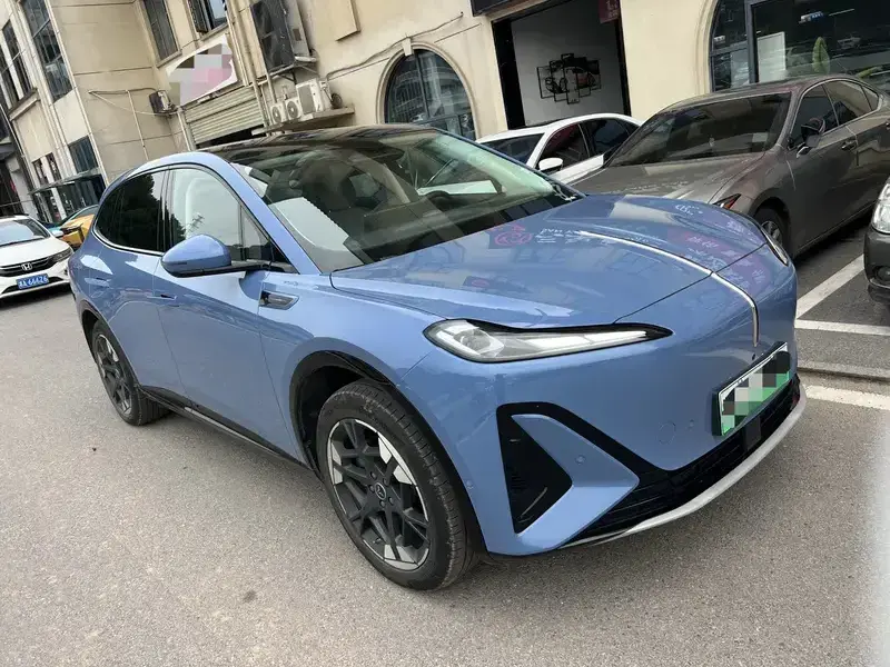 2025 Hongqi Tiangong 06 с пробегом 13 000 км