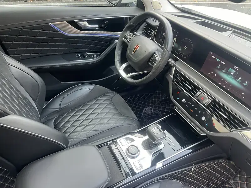 2019 Hongqi HS5 с пробегом 90 000 км