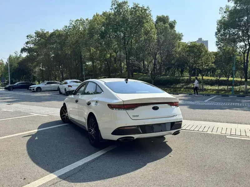2019 Hyundai Lafesta с пробегом 68 000 км