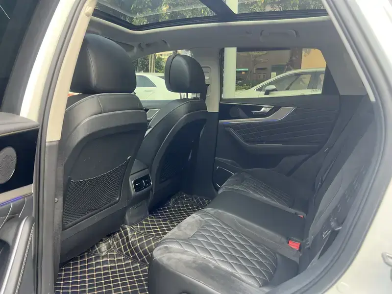 2019 Hongqi HS5 с пробегом 90 000 км