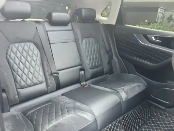 2019 Hongqi HS5 с пробегом 90 000 км