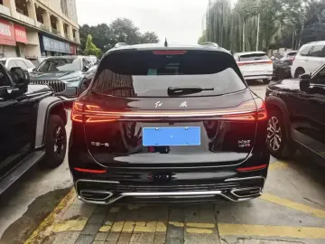 2024 Hongqi HS5 с пробегом 19 000 км
