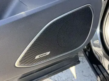 2025 Hongqi HS5 с пробегом 5 900 км