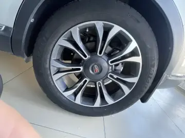 2019 Hongqi HS5 с пробегом 60 300 км