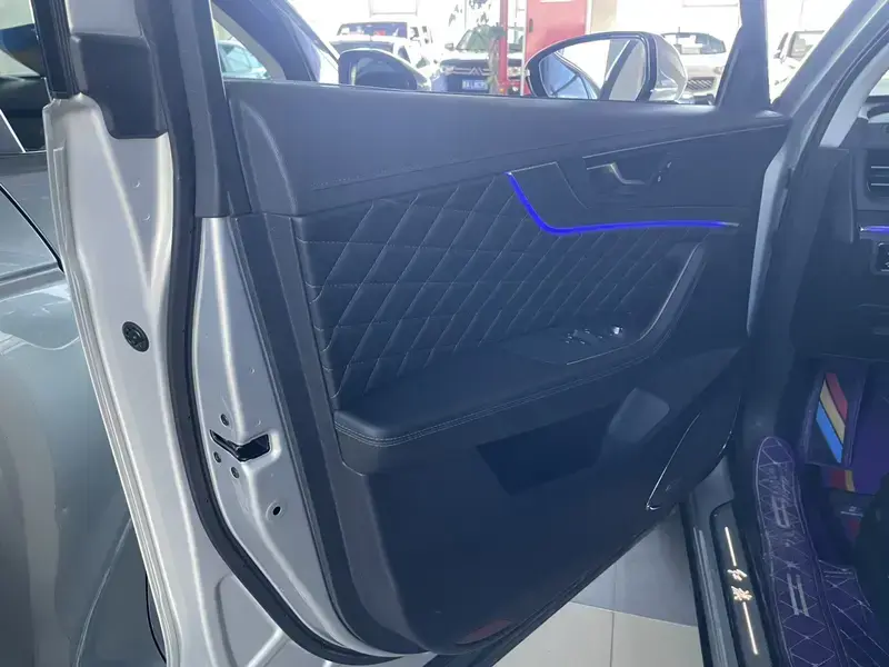 2019 Hongqi HS5 с пробегом 60 300 км