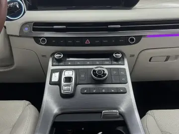 2023 Hyundai Palisade с пробегом 40 000 км