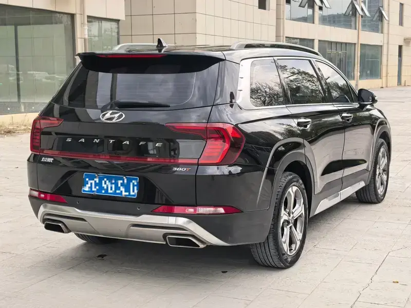 2020 Hyundai Santa Fe с пробегом 70 000 км