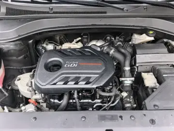 2020 Hyundai Santa Fe с пробегом 70 000 км