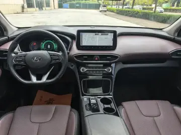 2020 Hyundai Santa Fe с пробегом 70 000 км