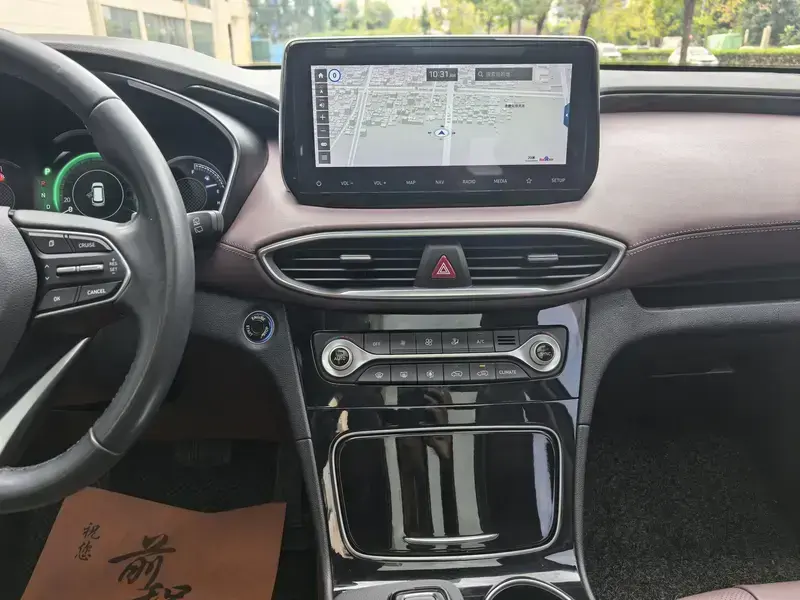 2020 Hyundai Santa Fe с пробегом 70 000 км