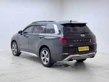 2020 Hyundai Santa Fe с пробегом 60 500 км