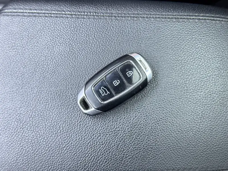 2020 Hyundai Santa Fe с пробегом 60 500 км