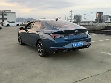 2021 Hyundai Elantra с пробегом 50 500 км