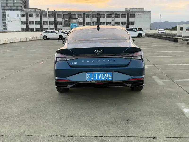 2021 Hyundai Elantra с пробегом 50 500 км