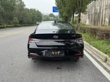 2021 Hyundai Elantra с пробегом 55 000 км