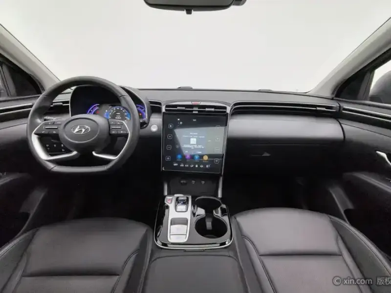2023 Hyundai Tucson с пробегом 7 100 км