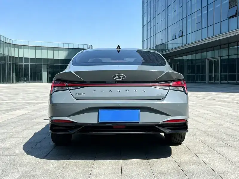 2022 Hyundai Elantra с пробегом 40 600 км