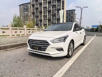 Hyundai Mistra