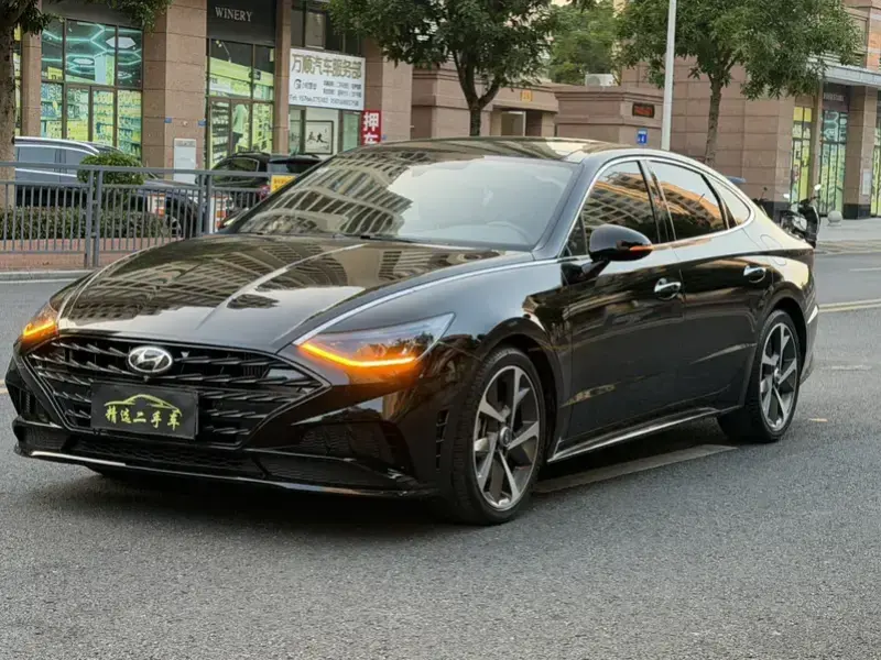 2022 Hyundai Sonata с пробегом 25 000 км