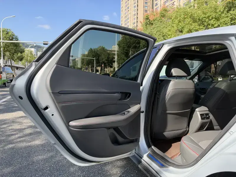 2024 Hyundai Sonata с пробегом 13 000 км