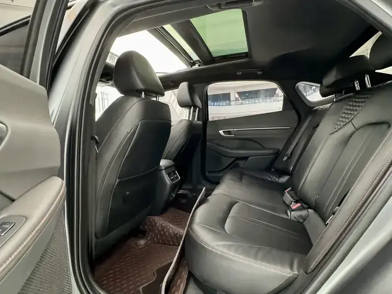2022 Hyundai Sonata с пробегом 50 000 км