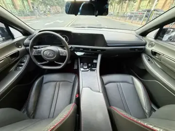 2022 Hyundai Sonata с пробегом 50 000 км