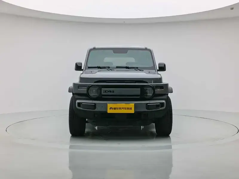 2025 iCar V23 с пробегом 30 200 км