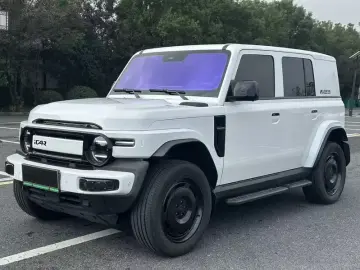2025 iCar V23 с пробегом 15 600 км