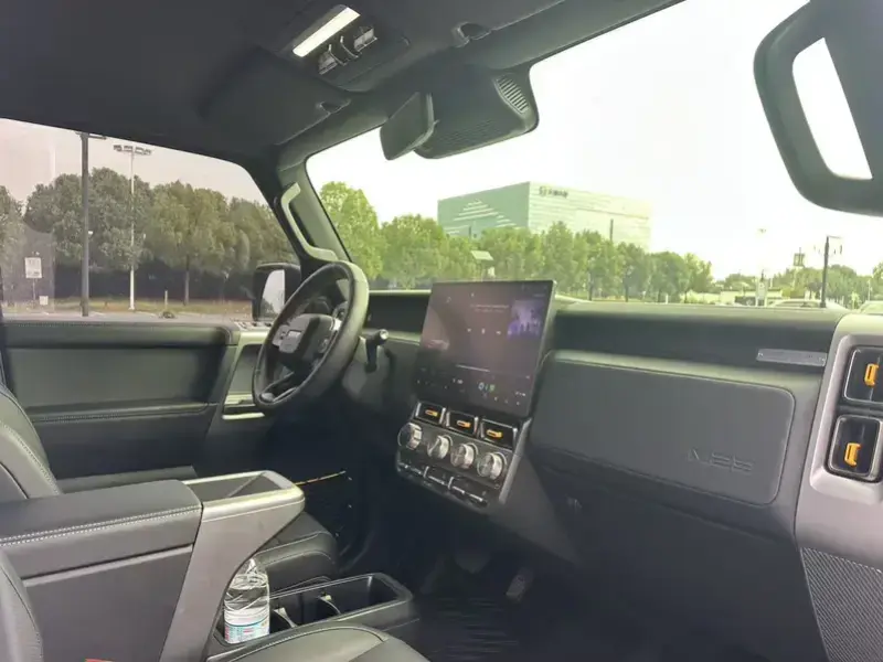 2025 iCar V23 с пробегом 15 600 км