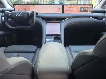 2023 IM Motors (Zhiji) LS6 с пробегом 60 000 км