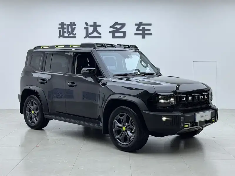 2023 JETOUR T2 с пробегом 18 000 км