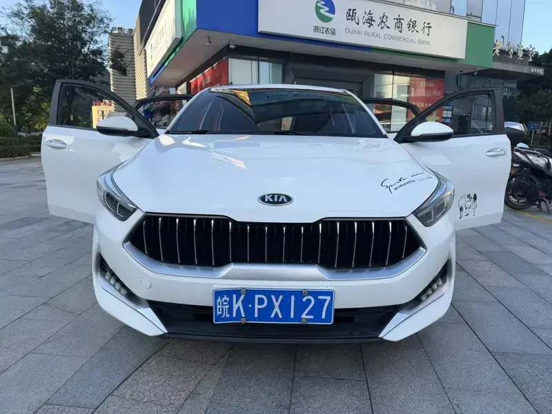 2021 Kia K3 с пробегом 70 000 км