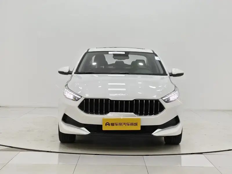 2021 Kia K3 с пробегом 42 900 км