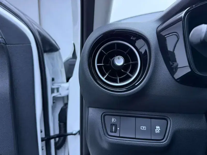 2023 Kia K3 с пробегом 100 км