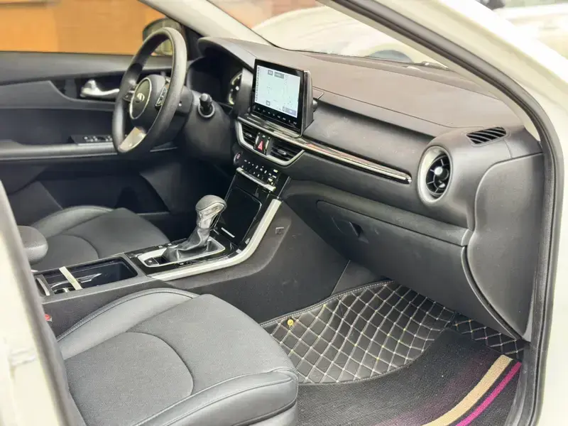 2019 Kia K3 с пробегом 91 000 км
