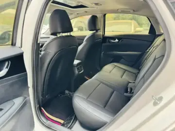 2019 Kia K3 с пробегом 91 000 км