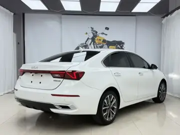 2021 Kia K3 с пробегом 59 000 км