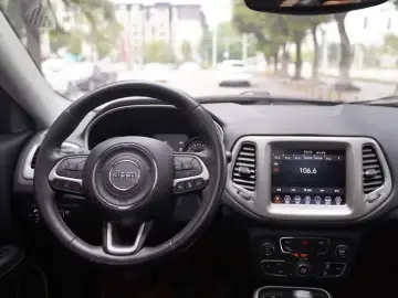 2019 Jeep Compass с пробегом 120 000 км