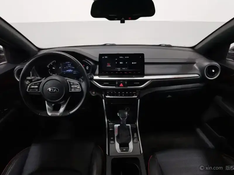 2019 Kia K3 с пробегом 39 500 км
