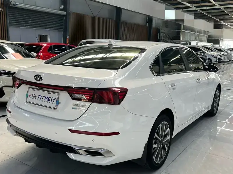 2020 Kia K3 с пробегом 74 000 км