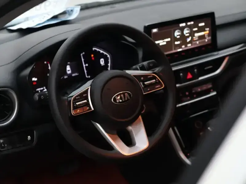 2019 Kia K3 с пробегом 80 000 км