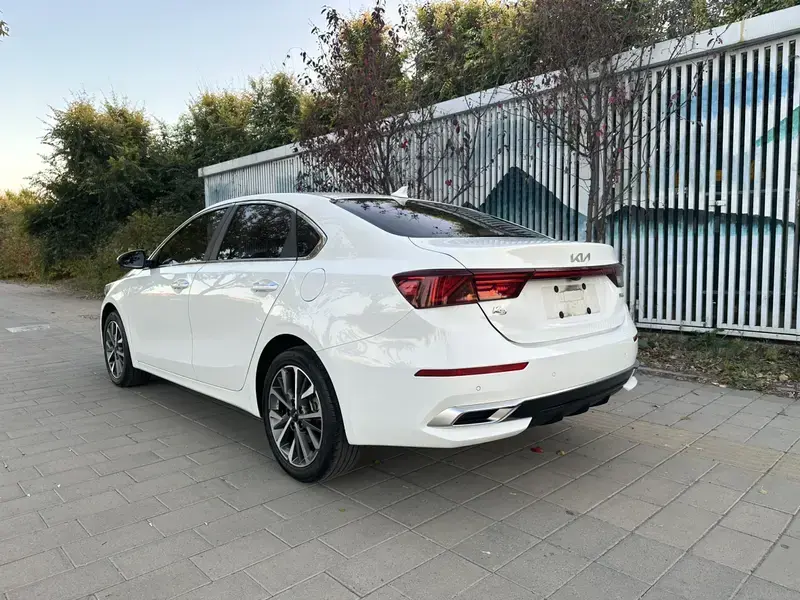 2021 Kia K3 с пробегом 32 000 км