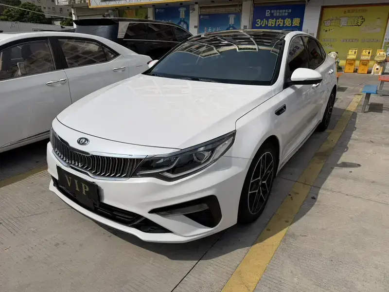 2019 Kia K5 с пробегом 76 000 км
