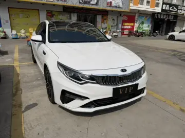 2019 Kia K5 с пробегом 76 000 км
